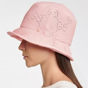New Gucci GG trimmed Crocheted cable knit Bucket Hat Pink size M